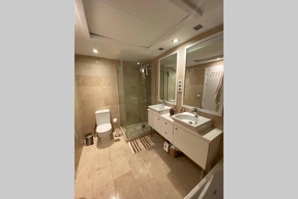 Casares Del Mar Luxury Apartment Málaga Extérieur photo