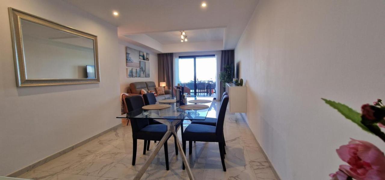 Casares Del Mar Luxury Apartment Málaga Extérieur photo
